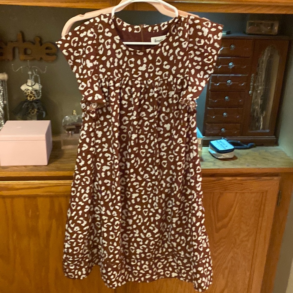 Women’s Dress with pocket!